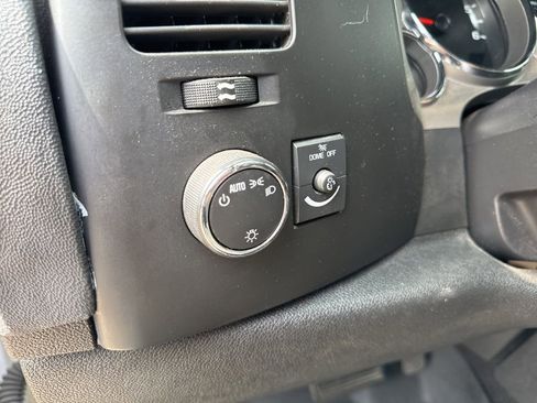 Used 2009 Chevrolet Silverado 1500 LT w/ Power Pack Plus AWD/4WD image 19