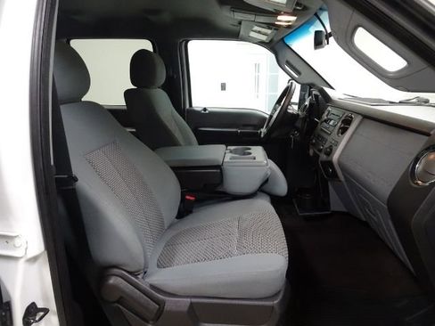 Used 2015 Ford F250 XLT w/ XLT Value Package image 44