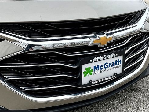 Used 2024 Chevrolet Malibu LT image 32