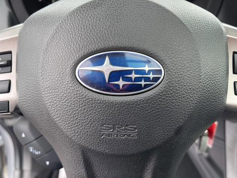 Used 2014 Subaru Forester 2.5i Limited image 19