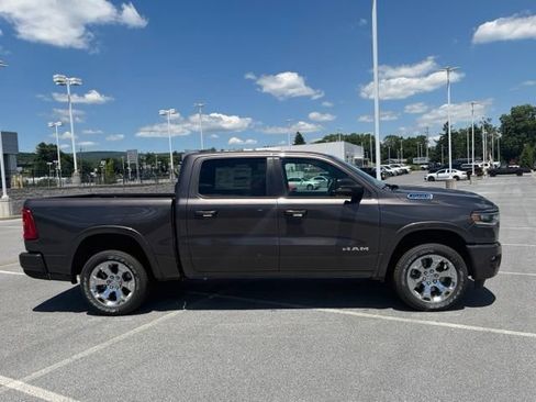 New 2026 RAM 1500 Big Horn AWD/4WD image 9