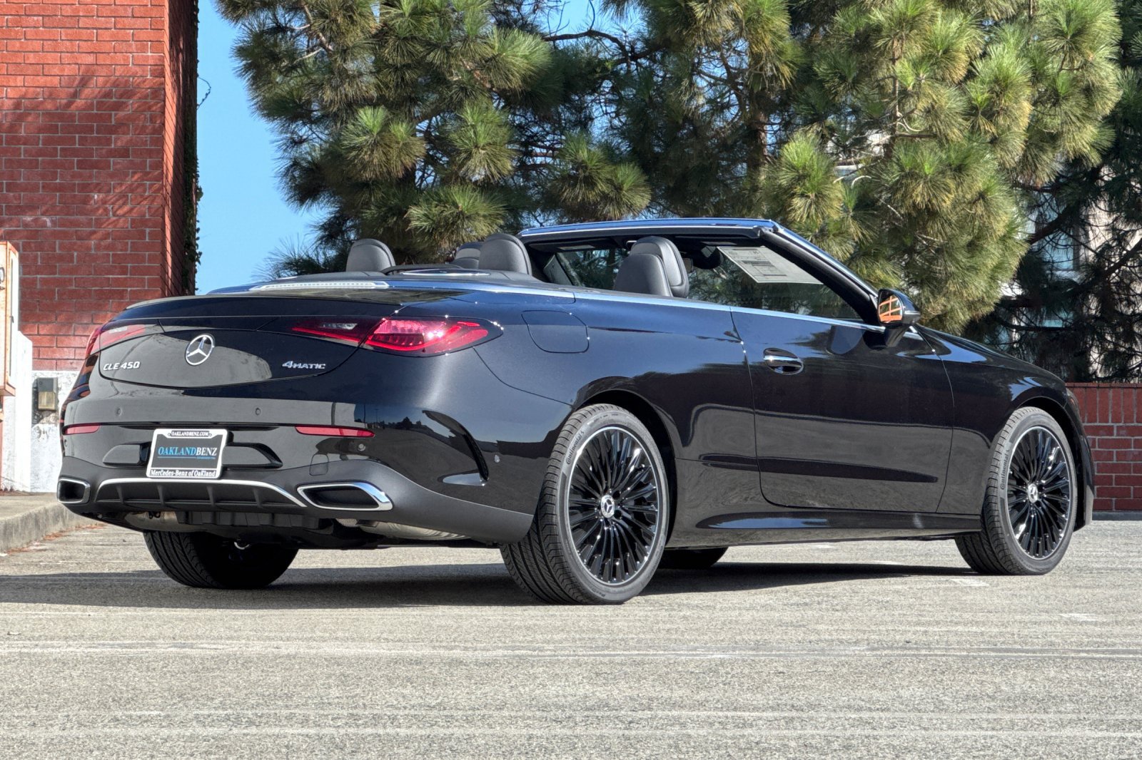 New 2027 Mercedes-Benz CLE 450 4MATIC Cabriolet image 4