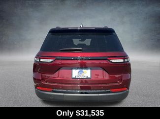 Used 2023 Jeep Grand Cherokee Altitude video 4