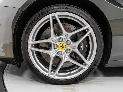 Certified 2016 Ferrari California T RWD image 16