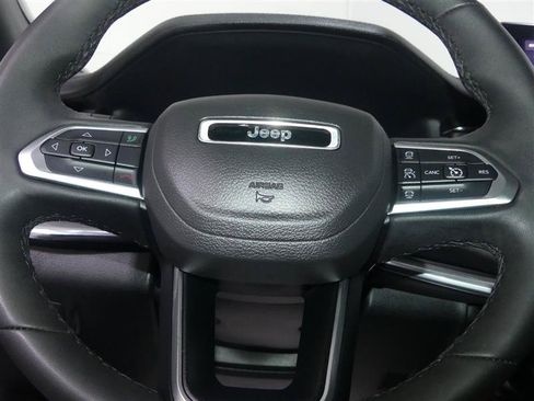 Used 2023 Jeep Compass Limited AWD/4WD image 31