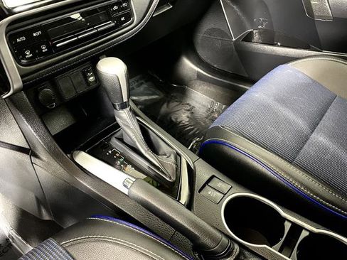 Certified 2018 Toyota Corolla SE image 20