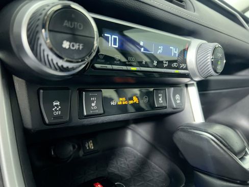 Used 2024 Toyota RAV4 XLE Premium image 24