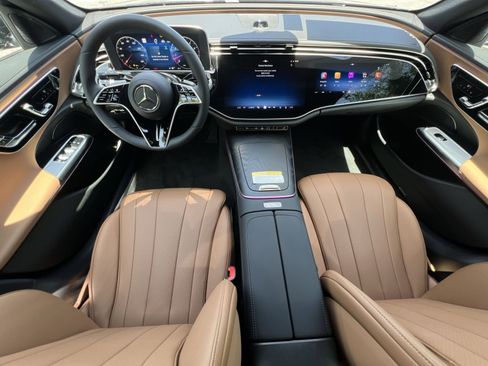 New 2026 Mercedes-Benz E 350 4MATIC Sedan image 13