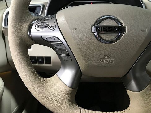 Used 2015 Nissan Murano Platinum w/ Platinum Technology Package FWD image 24