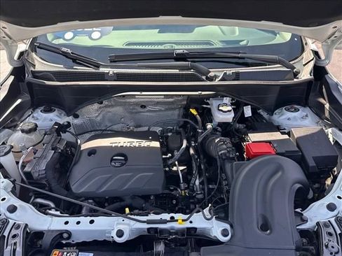 Certified 2022 Buick Encore GX Essence w/ Experience Buick Package image 33