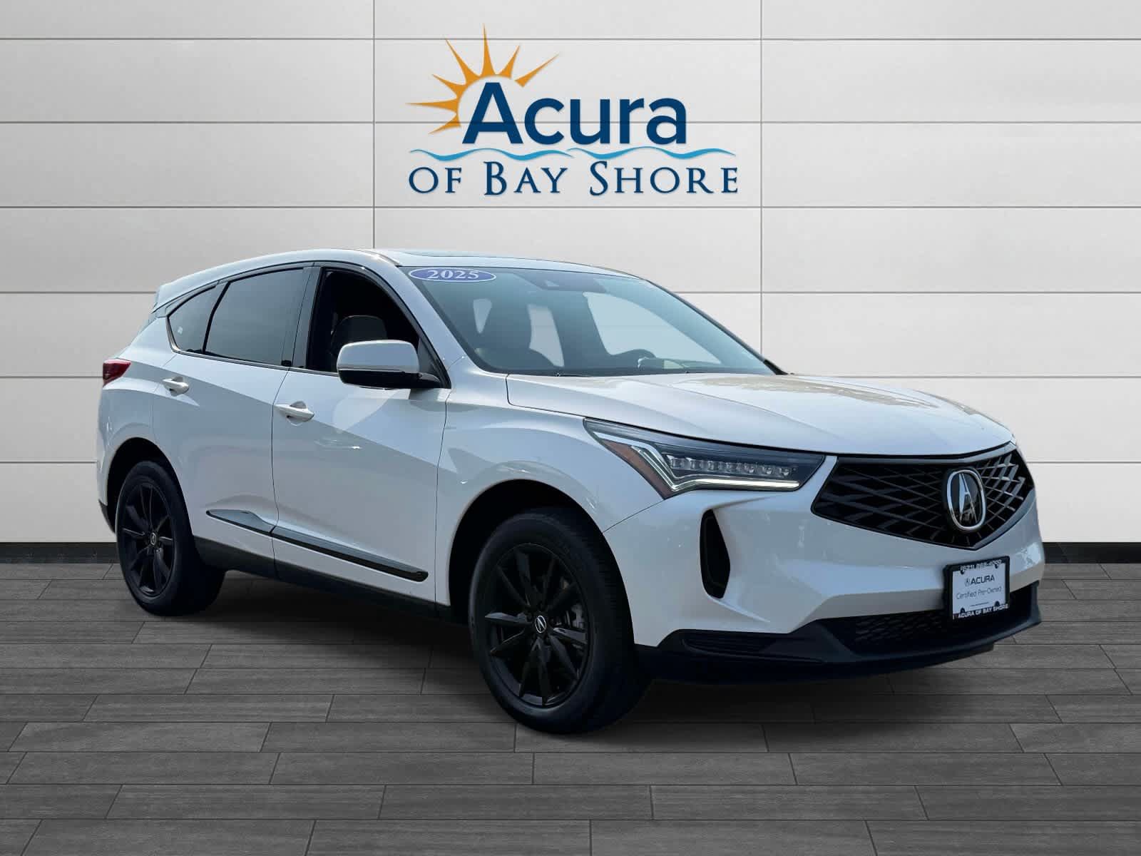 Certified 2025 Acura RDX SH-AWD image 2