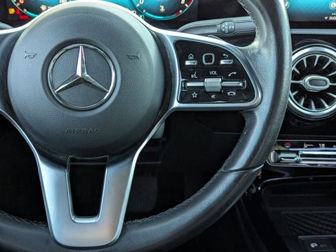 Used 2021 Mercedes-Benz A 220 image 22