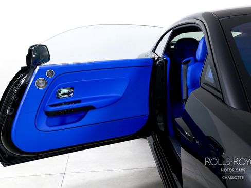 New 2025 Rolls-Royce Spectre Black Badge w/ Spectre Enhancement Package AWD/4WD image 23