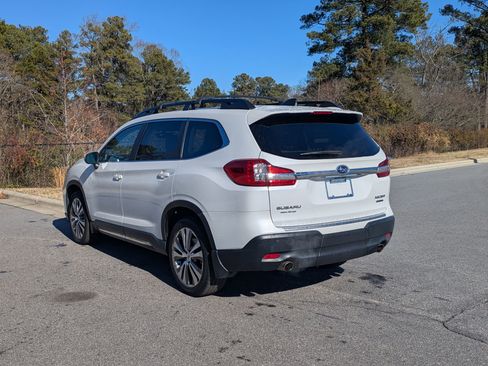 Used 2022 Subaru Ascent Limited w/ Technology Package image 7