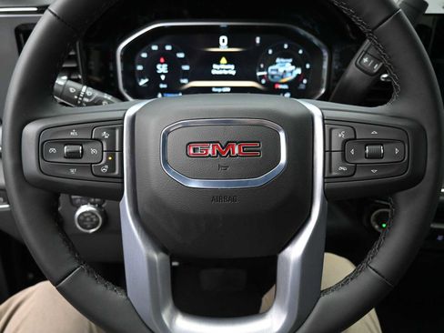 New 2026 GMC Sierra 2500 SLT image 5