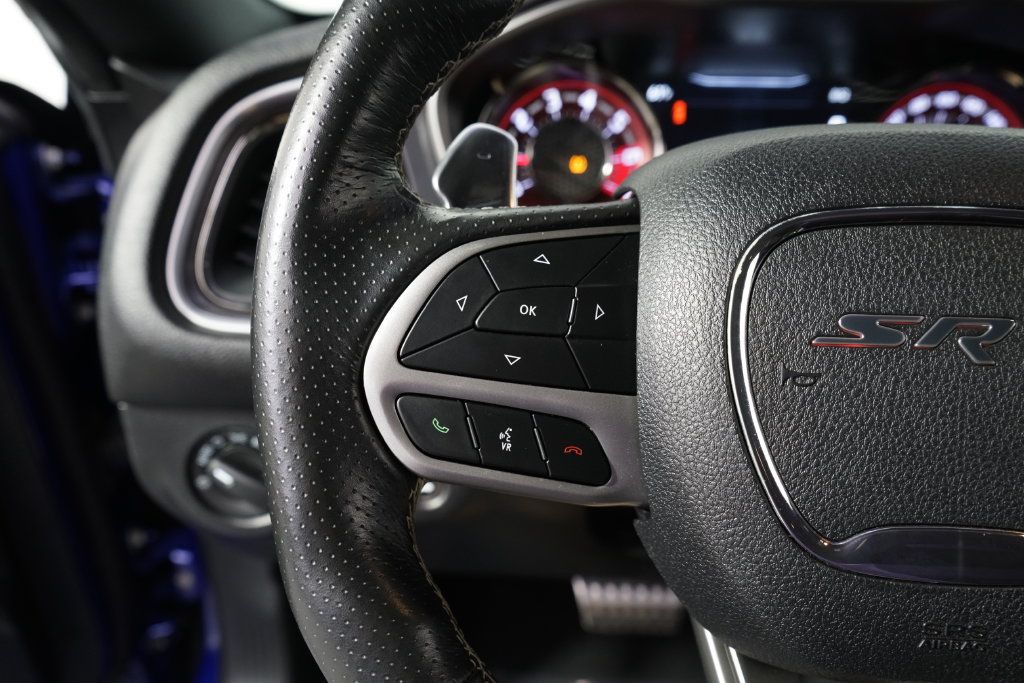 Used 2020 Dodge Challenger SRT Hellcat RWD image 40