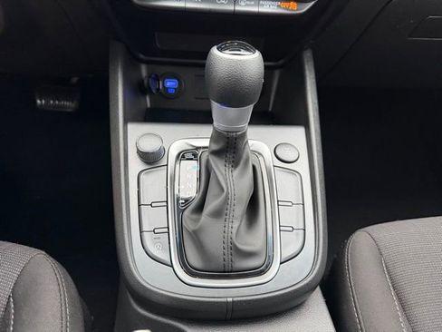 Used 2023 Hyundai Kona SEL image 18