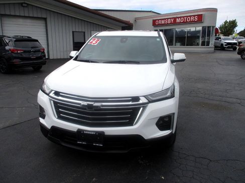 Used 2023 Chevrolet Traverse LT AWD/4WD image 25