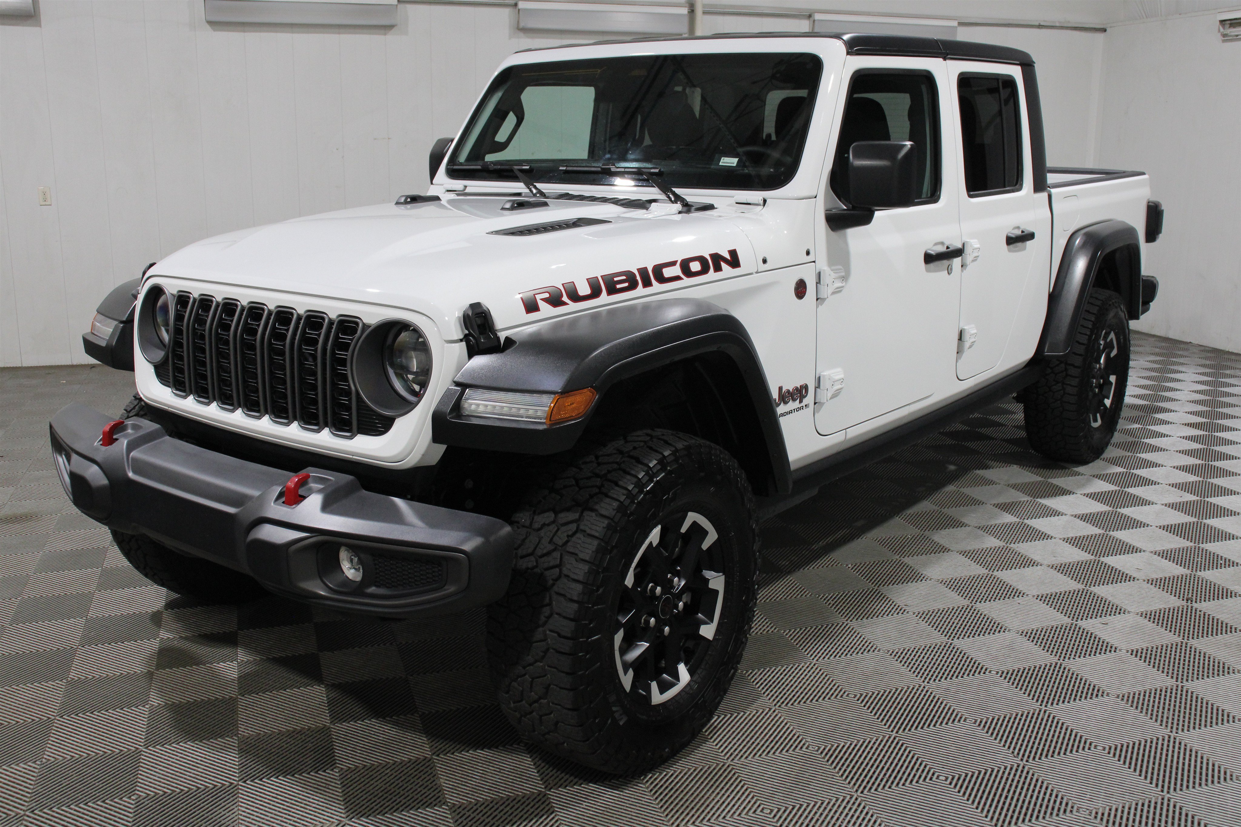 Used 2026 Jeep Gladiator Rubicon w/ Steel Power Dome Hood Package AWD/4WD image 38