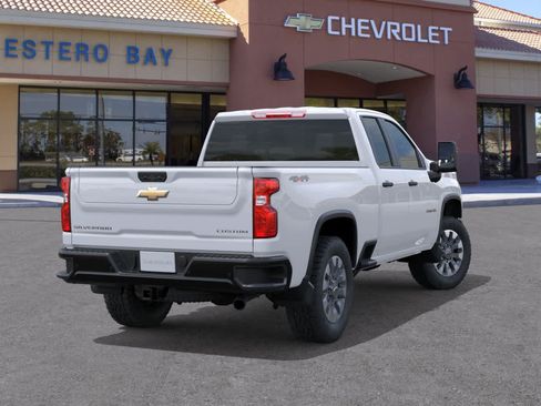 New 2026 Chevrolet Silverado 2500 Custom w/ Custom Value Package AWD/4WD image 4