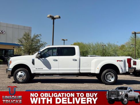 Used 2017 Ford F350 Lariat w/ Lariat Ultimate Package image 9
