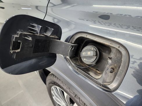 Used 2024 Hyundai Palisade Calligraphy image 36