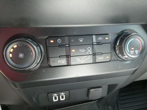 Used 2019 Ford F350 XL w/ STX Appearance Package AWD/4WD image 27