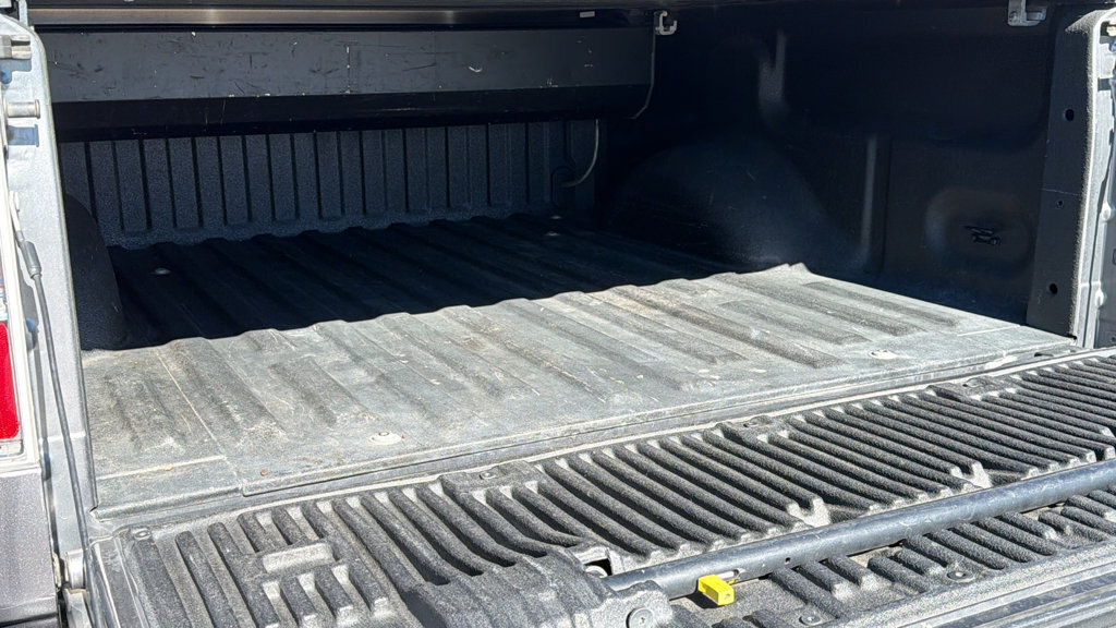 Used 2013 Ford F150 Platinum RWD image 27
