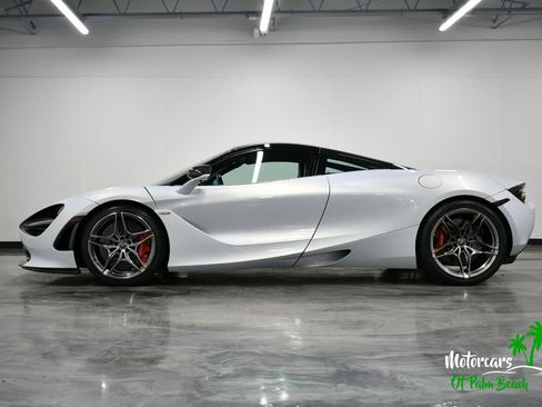 Used 2018 McLaren 720S RWD image 5