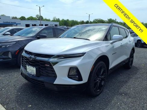 Certified 2022 Chevrolet Blazer RS w/ Enhanced Convenience Package image 3