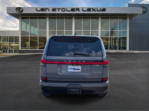 Used 2024 Lexus GX 550 w/ Accessory Package (Z1) image 4