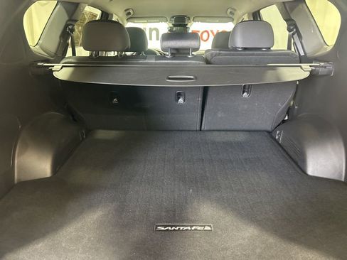Used 2023 Hyundai Santa Fe SE image 20