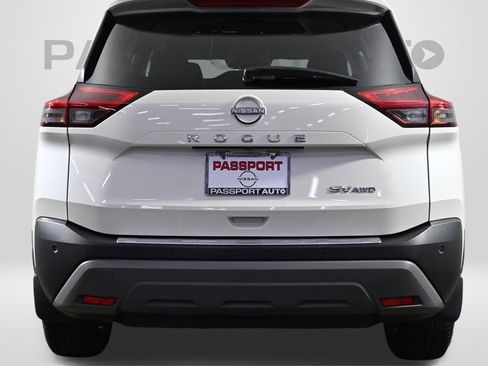 Certified 2022 Nissan Rogue SV AWD/4WD image 6