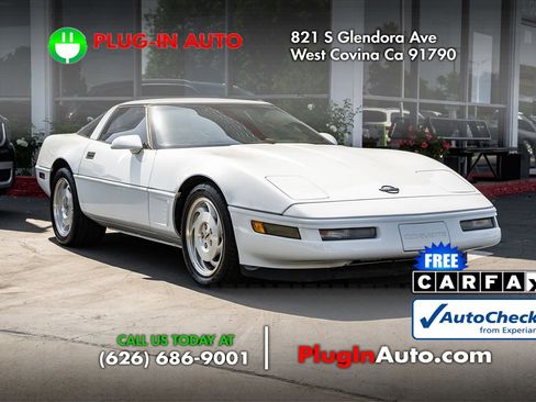 Used 1996 Chevrolet Corvette Coupe RWD image 5