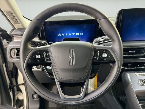 New 2026 Lincoln Aviator 2WD image 13