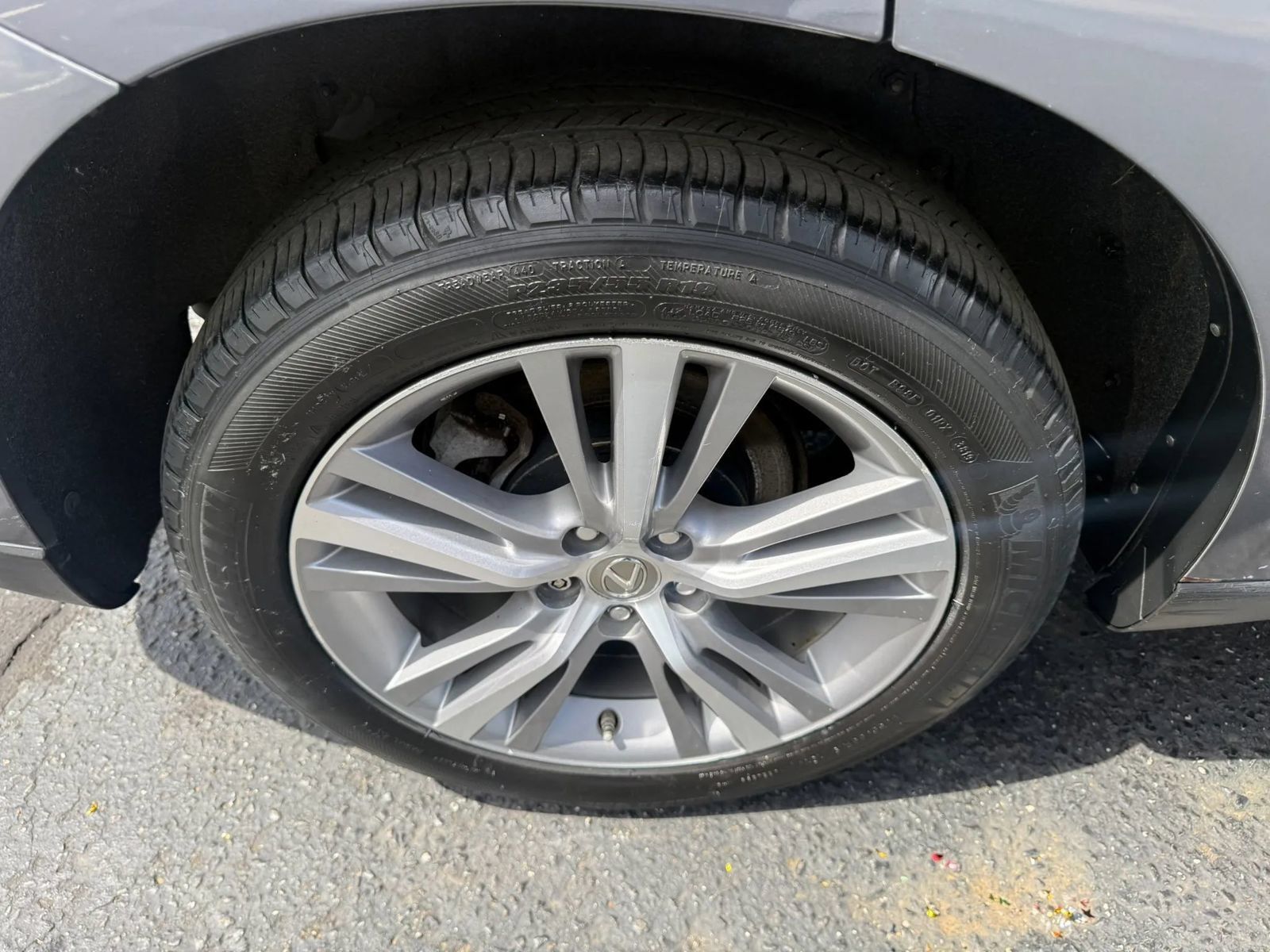 Used 2015 Lexus RX 450h AWD image 61