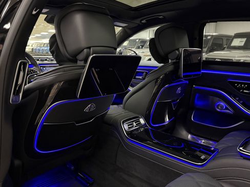 New 2026 Mercedes-Benz Maybach S 580 4MATIC image 30