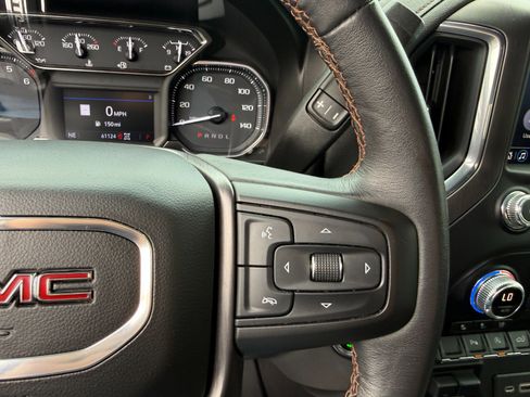 Used 2020 GMC Sierra 1500 AT4 w/ AT4 Premium Package AWD/4WD image 31