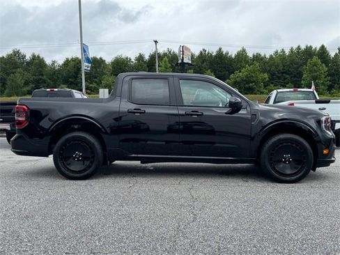 New 2025 Ford Maverick Lobo image 2