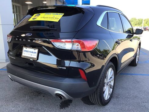 Used 2021 Ford Escape Titanium w/ Titanium Elite Package AWD/4WD image 7