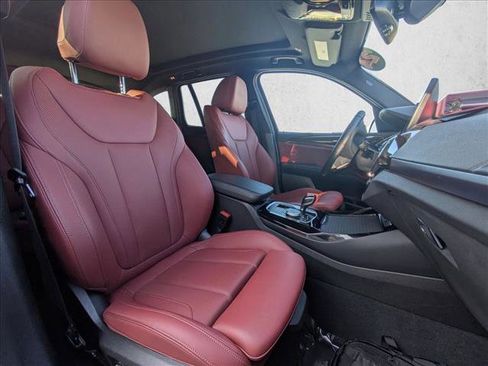 Used 2024 BMW X3 xDrive30i w/ Premium Package image 19