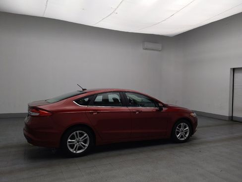 Used 2018 Ford Fusion SE w/ Fusion SE Technology Package image 10