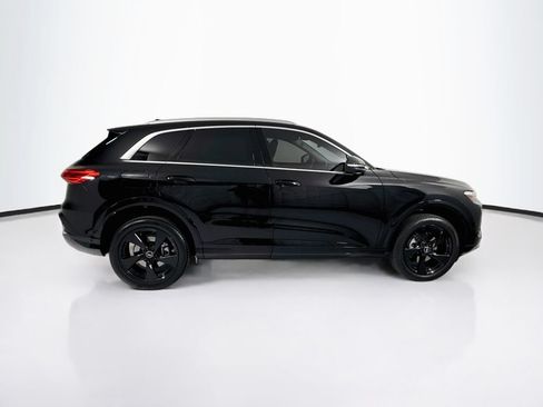 Certified 2025 Audi Q5 Premium w/ Premium Plus AWD/4WD image 4