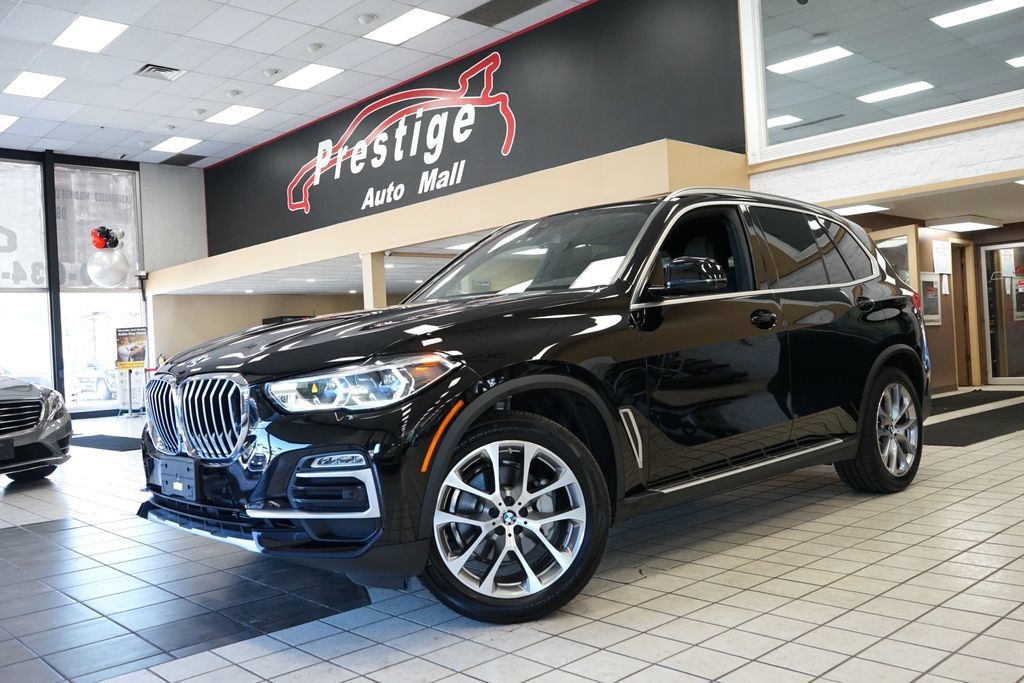 Used 2021 BMW X5 xDrive40i w/ Executive Package AWD/4WD image 22