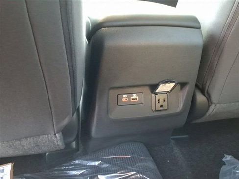 New 2026 Nissan Frontier SV image 29