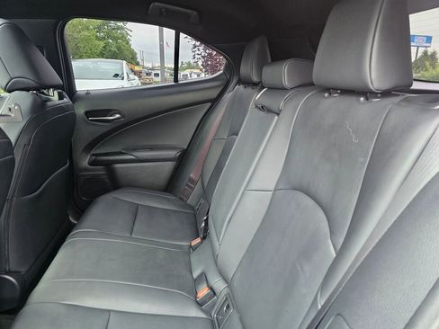 Used 2024 Lexus UX 250h F Sport AWD/4WD image 22