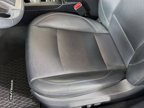 Used 2019 Subaru Outback 2.5i Limited image 22