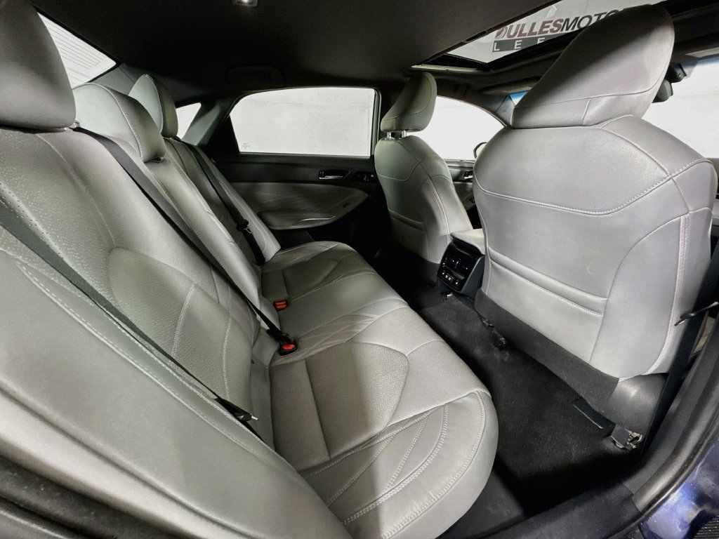 Used 2020 Toyota Avalon Limited w/ Advanced Safety Package FWD image 29