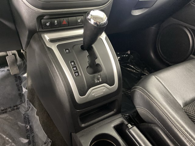 Used 2014 Jeep Compass Latitude AWD/4WD image 25
