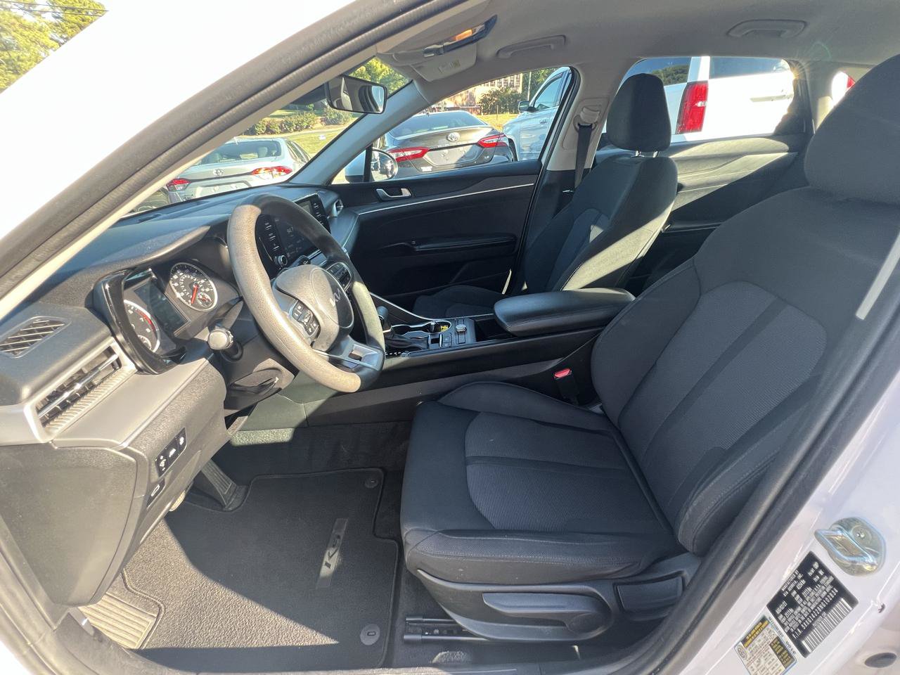 Used 2022 Kia K5 LXS FWD image 10
